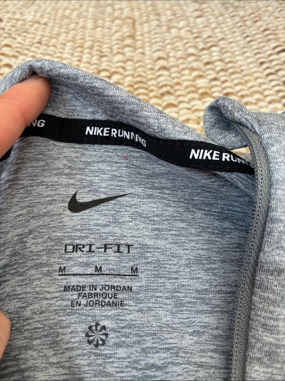 Nike Men's Gray Long Run Half-Zip Pullover